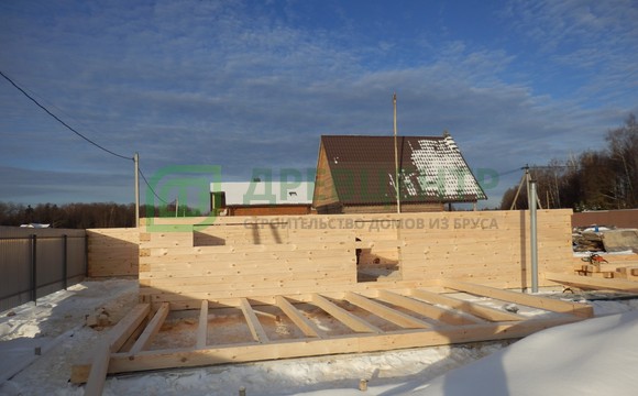 Строительство дома из бруса 9х9 м с гаражом в Чеховском районе д. Ишино