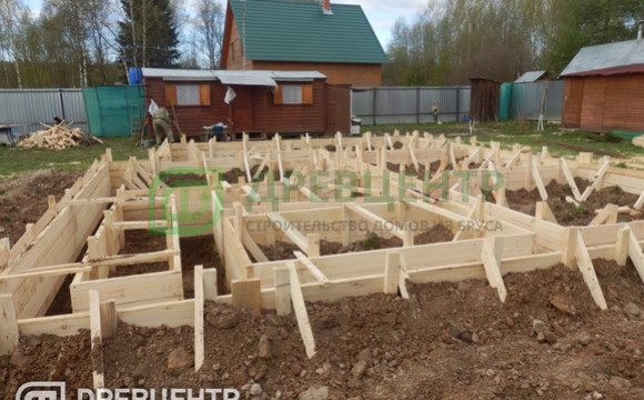 Строительство фундамента в Волоколамском районе по проекту ДБ 114