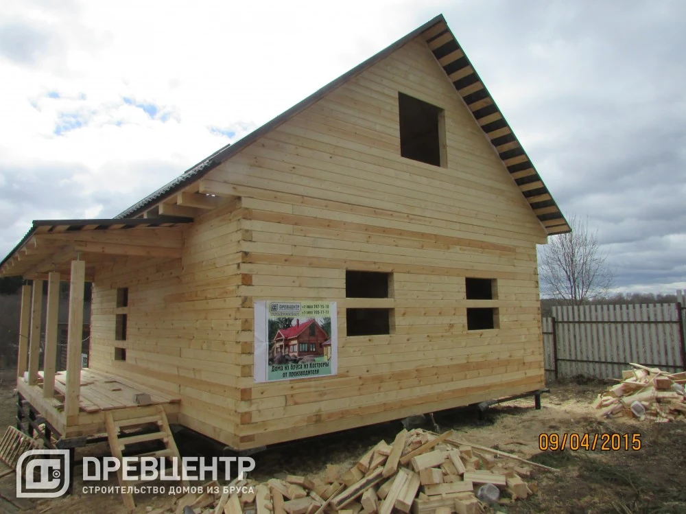 Строительство дома из профилированного бруса 145х145 мм по проекту ДБ 59 в Можайском районе