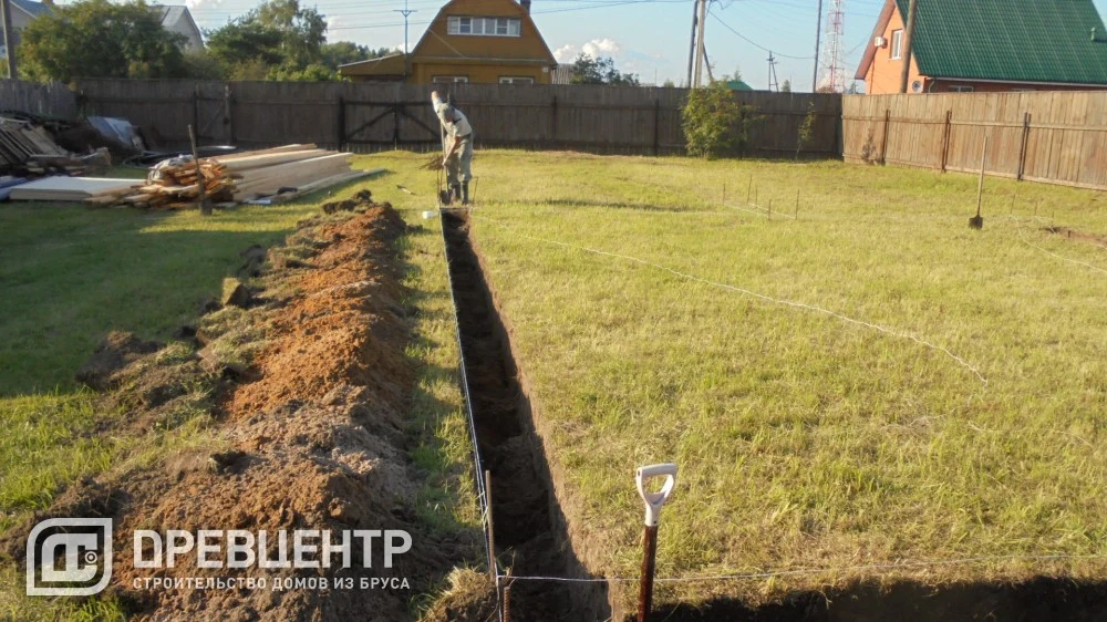 Строительство фундамента под дом из бруса по проекту ДБ 35