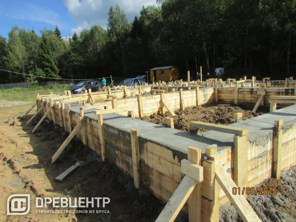 Строительство фундамента по проекту ДБ74