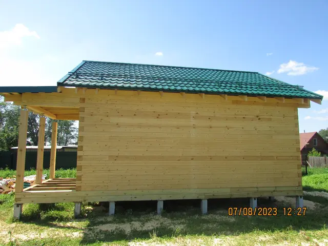 Строительство бани из бруса 6х7м в Ярославской области, д. Куренниново, фото 9 из 11