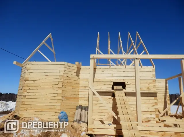 Строительство дома из бруса размером 8х10 с "эркером", Можайский район д.Моденово, фото 8 из 19