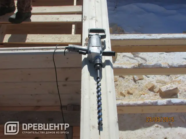 Строительство дома из профилированного бруса 145х195 мм по проекту ДБ 70 в Калужской области, фото 14 из 26