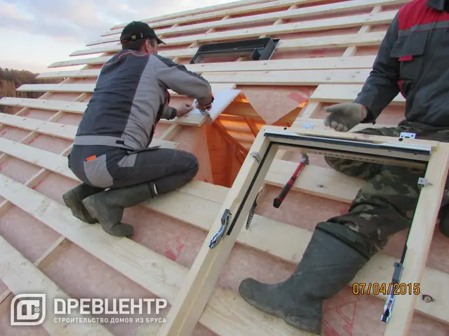 Строительство дома из профилированного бруса 145х145 мм по проекту ДБ 59 в Можайском районе, фото 13 из 32