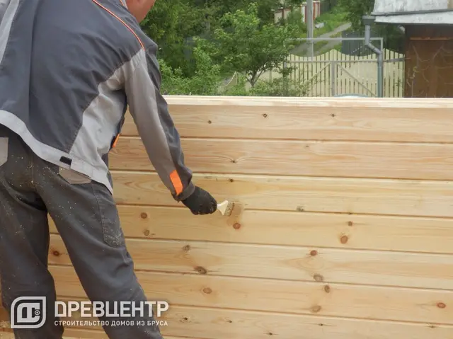 Строительство дома из бруса 6х9 по проекту заказчика в Волоколамском районе, фото 15 из 26