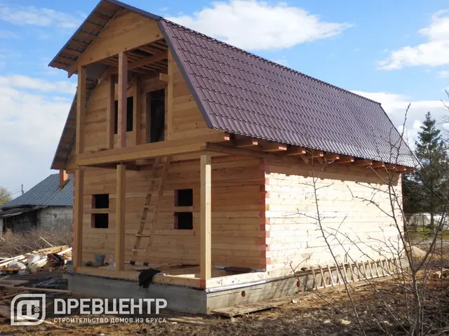 Строительство дома из бруса по проекту ДБ96 в Алексинском районе с обработкой антисептиком, фото 12 из 17