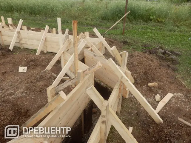 Работа по фундаменту, Заокский район, пос.Заокский, фото 15 из 23