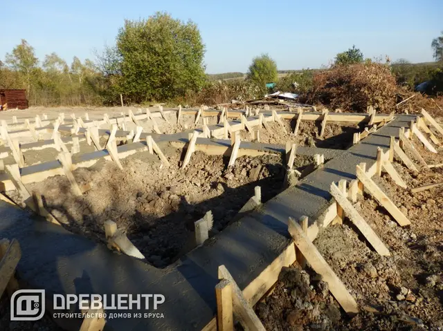 Строительство фундамента по проекту ДБ 63 в Алексинском районе, фото 8 из 9
