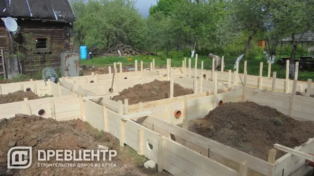 Строительство фундамента по проекту ДБ32 в Рузском районе Московской области, фото 9 из 13