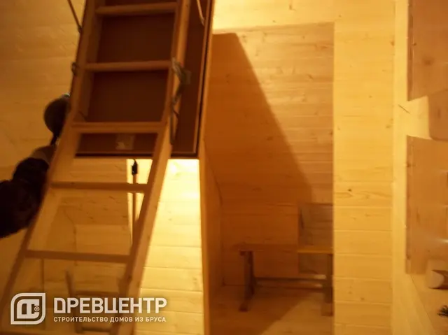Фоторепортаж отделки мансардного этажа дома из бруса, фото 8 из 16