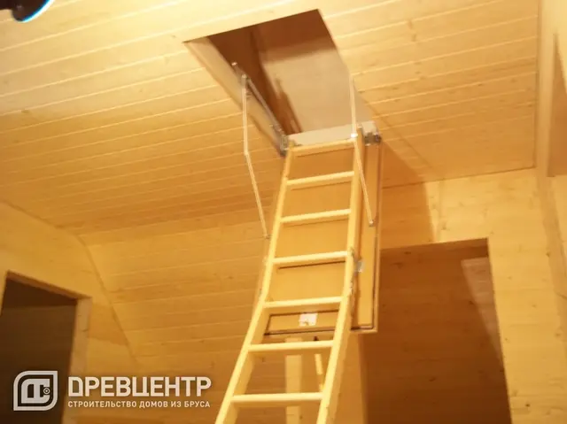 Фоторепортаж отделки мансардного этажа дома из бруса, фото 7 из 16